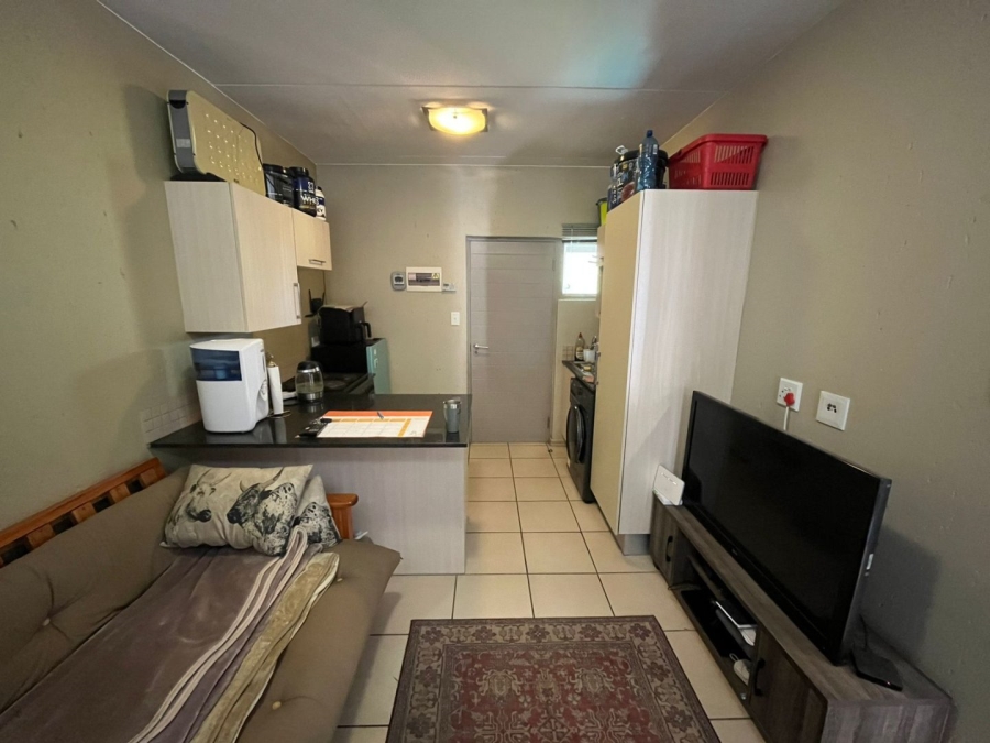 1 Bedroom Property for Sale in Die Bult North West